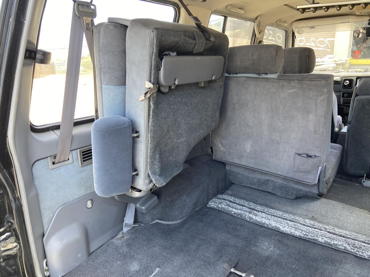 1993 Toyota Land Cruiser 4X4 - photo 8