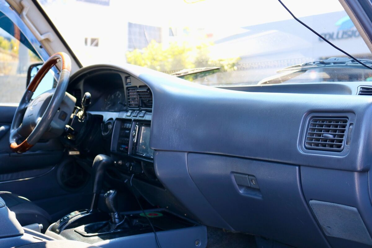1993 Toyota Land Cruiser - photo 13
