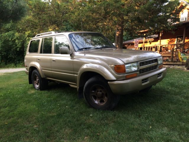 1993 Toyota Landcruiser 4WD, 7 passenger Cold Air! Runs and Looks good, Off Road 1993 Toyota Land Cruiser ls