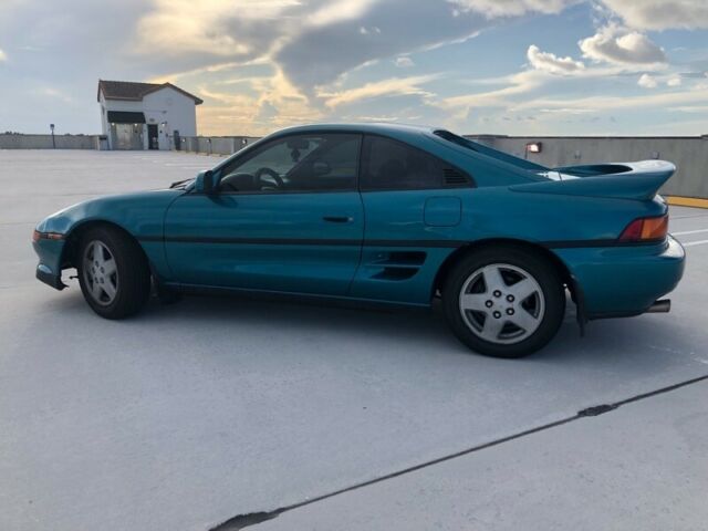 1993 Toyota MR2 Coupe - photo 10