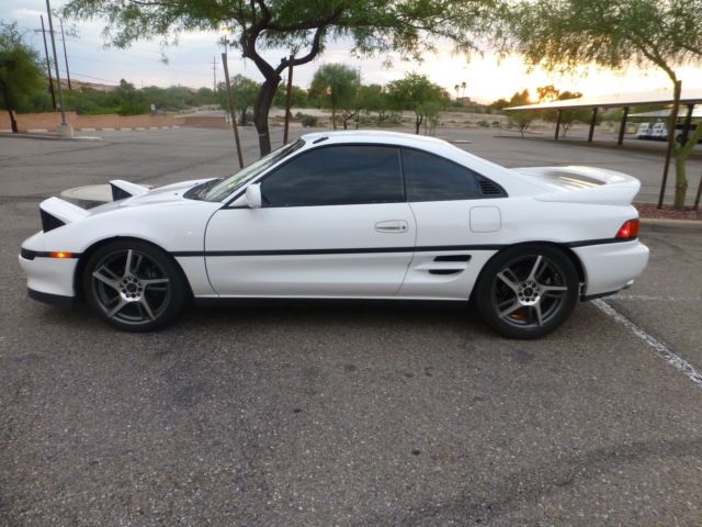 1993 Toyota MR2 - photo 2