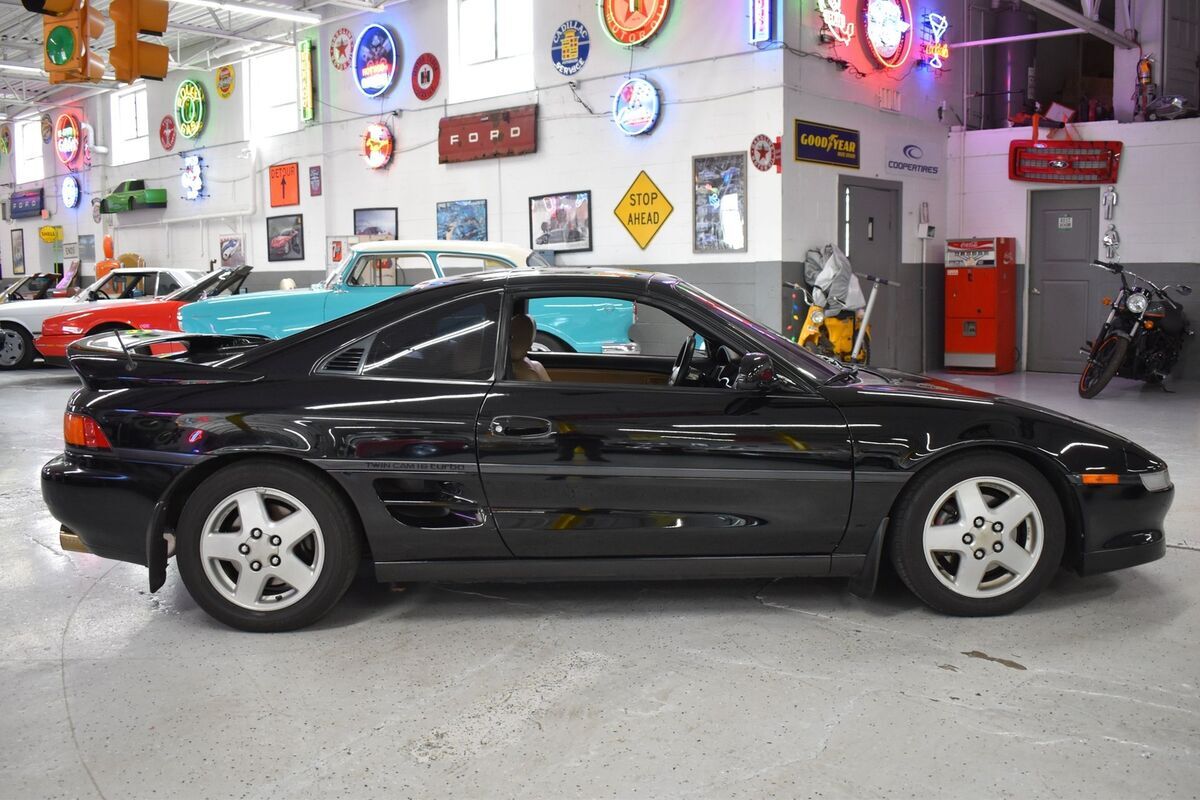 1993 Toyota MR2 Turbo - photo 4