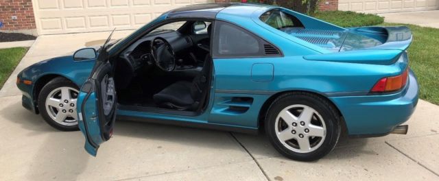 1993 Toyota MR2 Turbo - photo 2