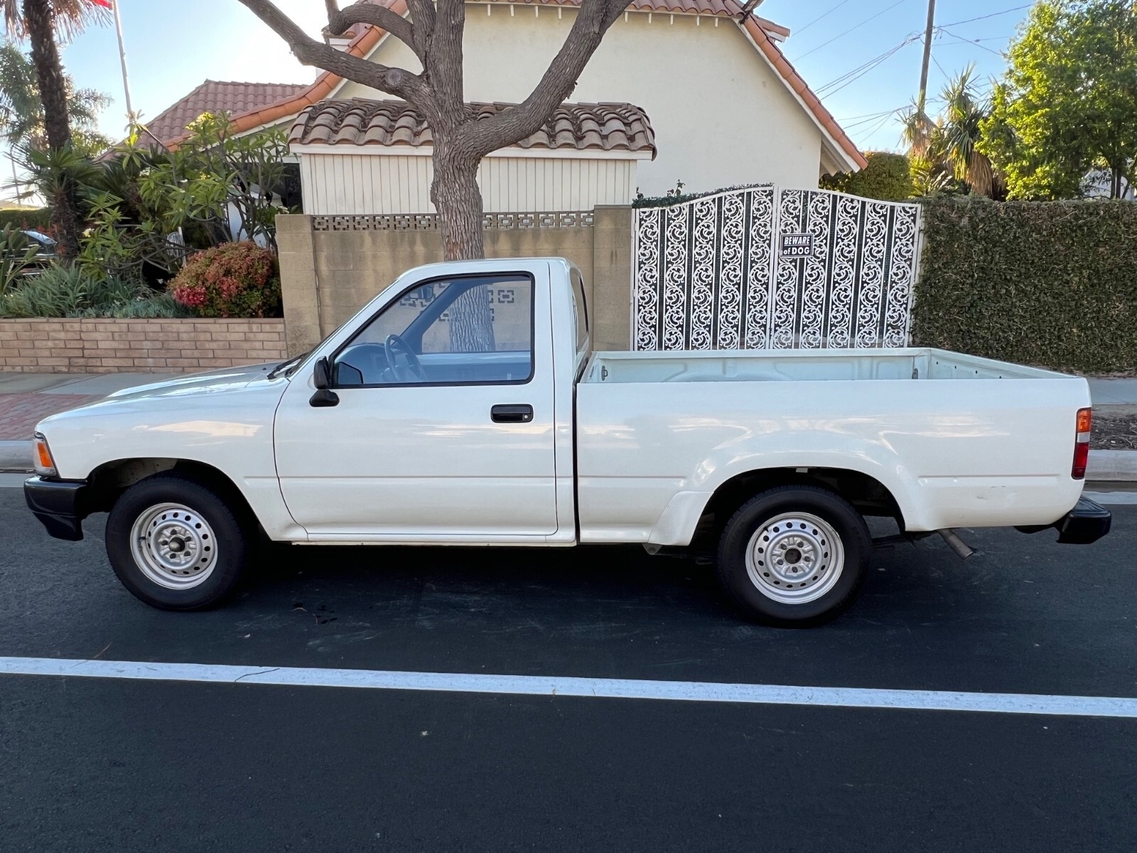 1993 Toyota Tacoma PICKUP TRUCK 22R-E 5 SPEED MANUAL PICK UP - photo 8