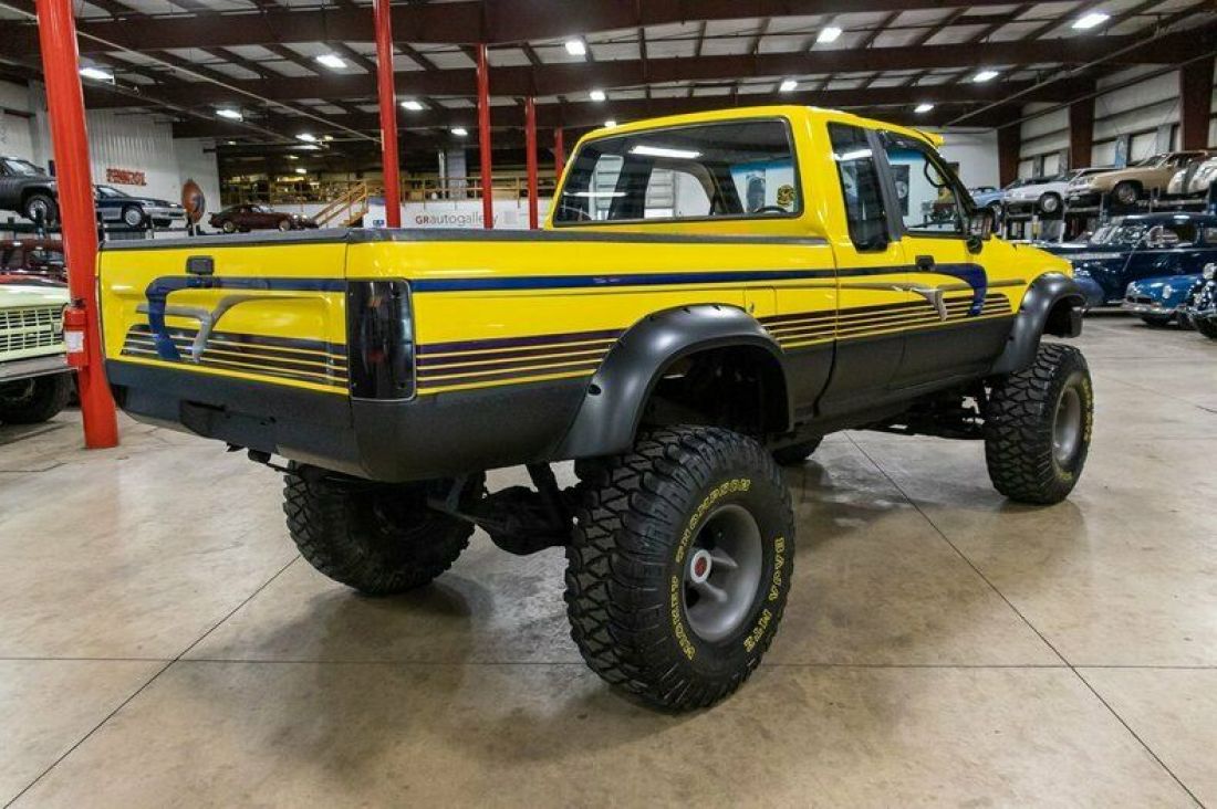 1993 Toyota Pickup - photo 5