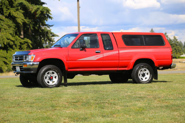 1993 Toyota Pickup 4X4 Extended Cab Pickup 22RE LOW MILES RAREexcellent conditio 1993 Toyota PICK UP 4X4 LOW MILES TACOMA SR5 DLX TOYOTA PICK UP TACOMA 4X4 22RE