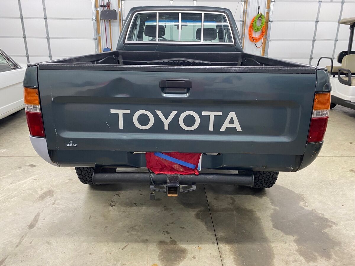 1993 Toyota Pickup 1/2 TON EXTRA LONG WHEELBASE DX - photo 9