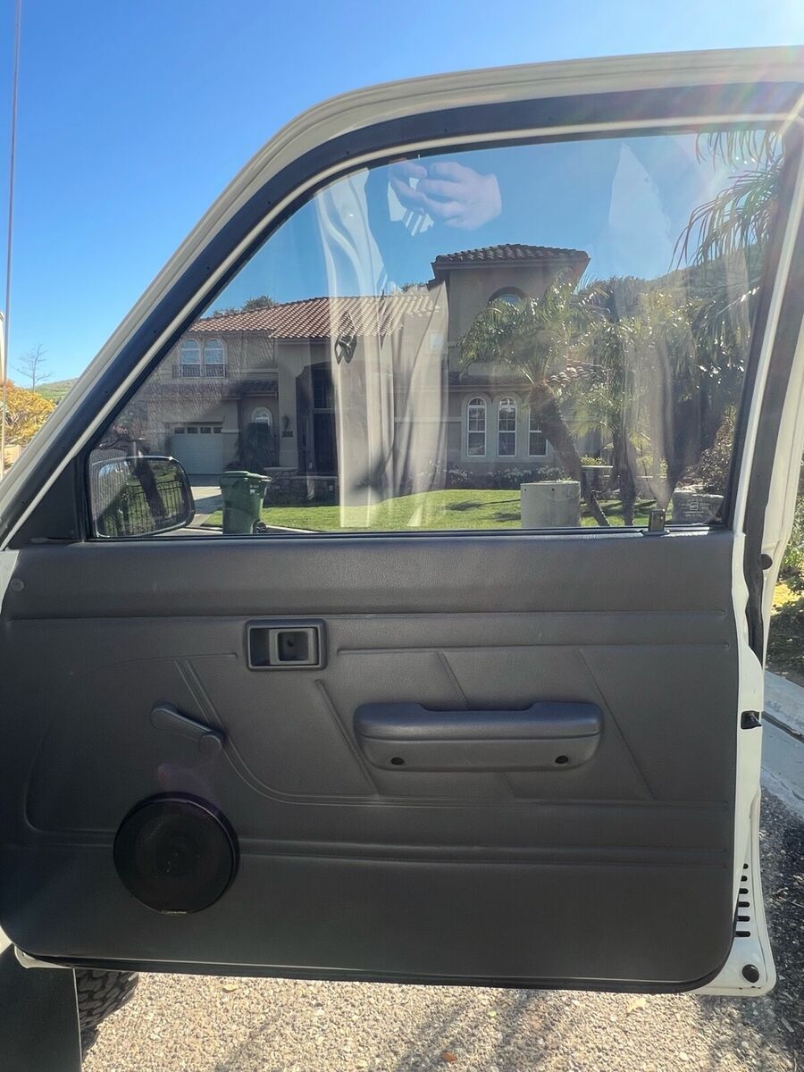 1993 Toyota Pickup 1/2 TON SHORT WHEELBASE DX - photo 12