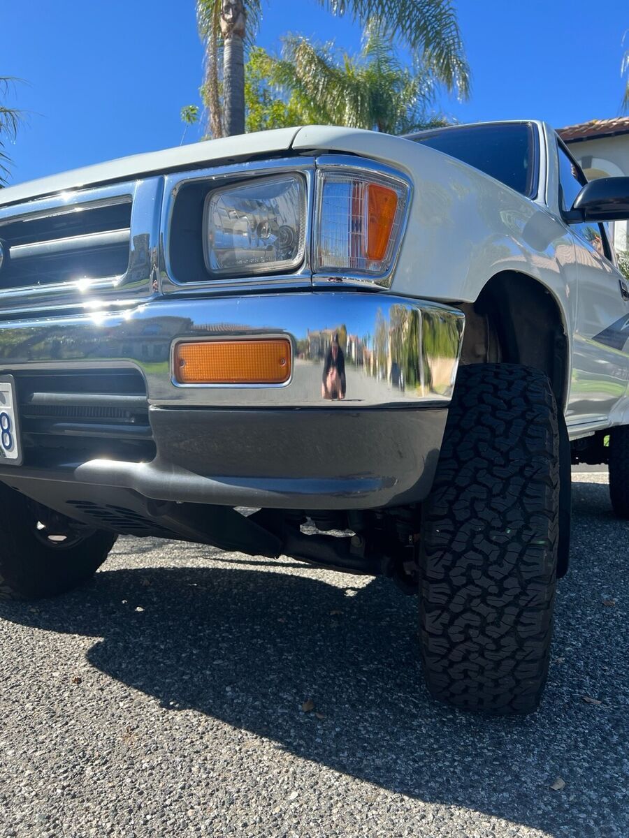 1993 Toyota Pickup 1/2 TON SHORT WHEELBASE DX - photo 13