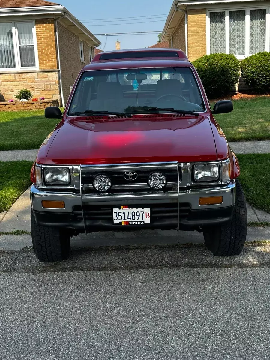 1993 Toyota Pickup 1/2 TON SHORT WHEELBASE