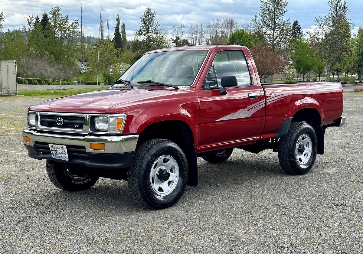 1993 Toyota Pickup - photo 2