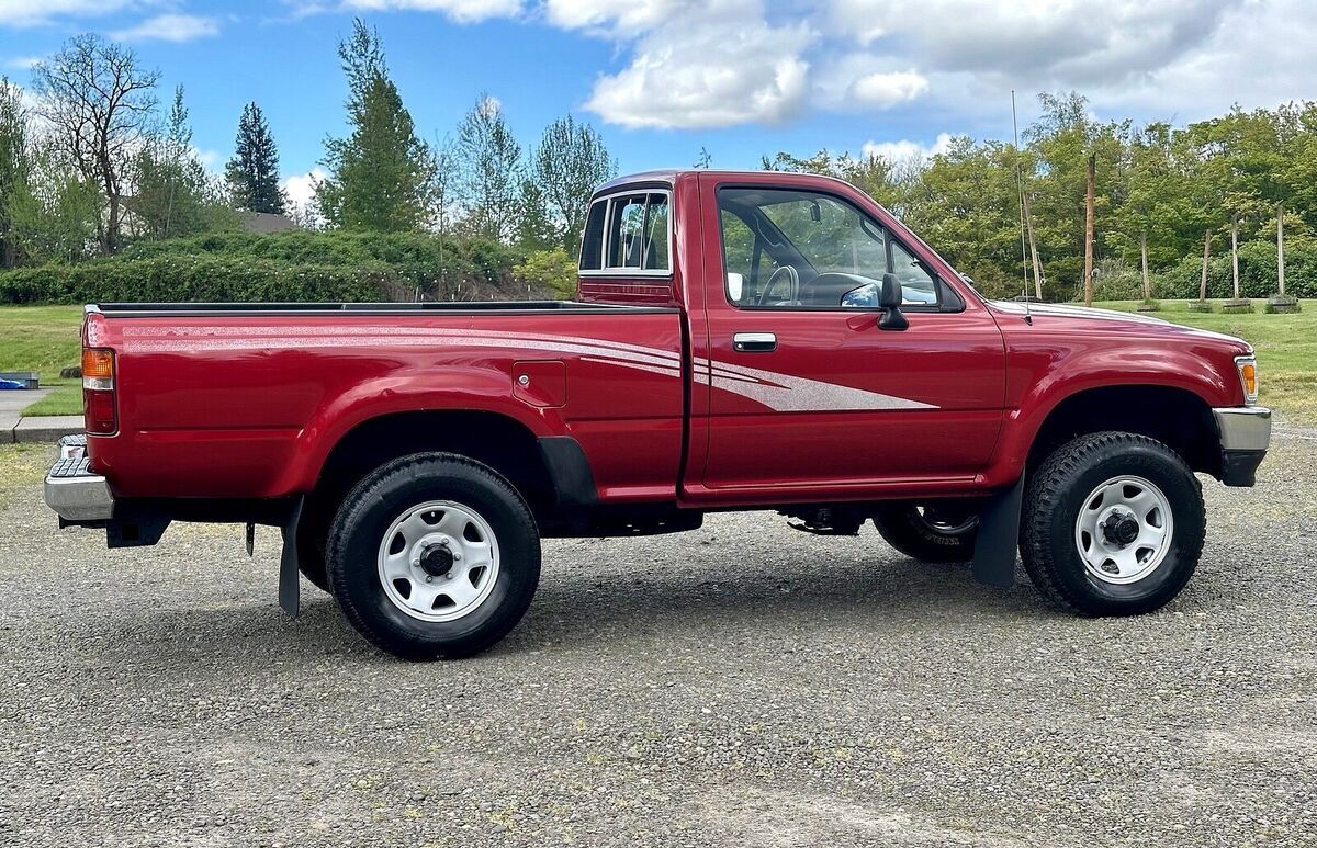 1993 Toyota Pickup - photo 5