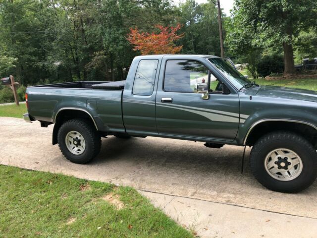 1993 Toyota Pickup SR5 - photo 2