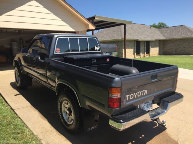 1993 Toyota Tacoma SR5 - photo 9