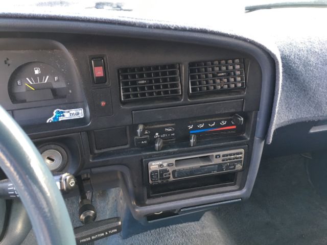 1993 Toyota Pickup - photo 5