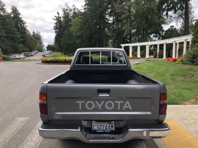 1993 Toyota Pickup Deluxe - photo 6