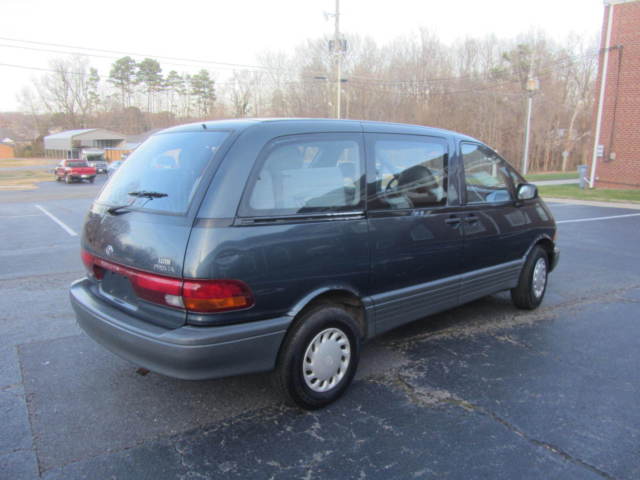 1993 Toyota Previa DX - photo 5