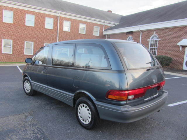 1993 Toyota Previa DX - photo 7