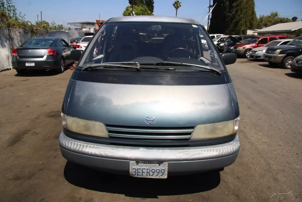 1993 Toyota Previa - photo 8