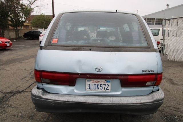 1993 Toyota Previa Deluxe - photo 4