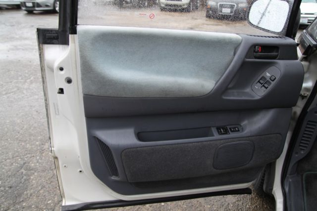 1993 Toyota Previa LE - photo 5