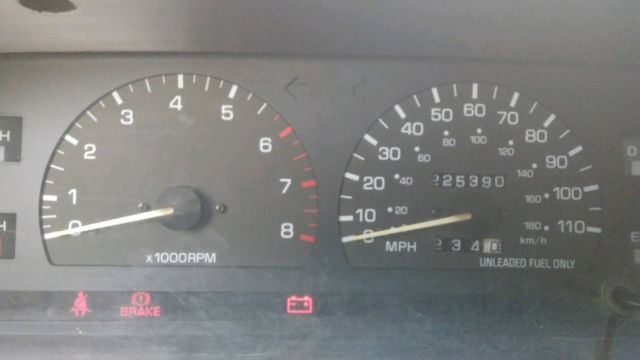 1993 Toyota pickup SR5 - photo 6