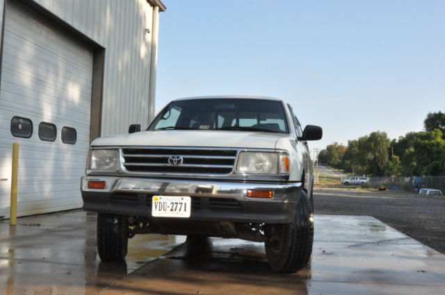 1993 Toyota T100 SR5 2 Door - photo 3
