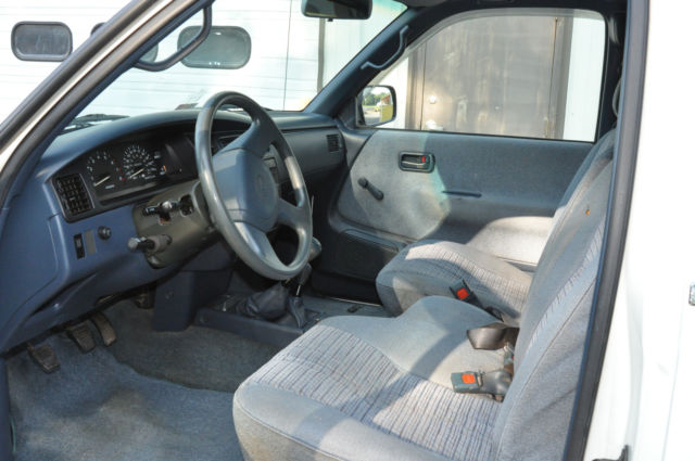1993 Toyota T100 SR5 2 Door - photo 5