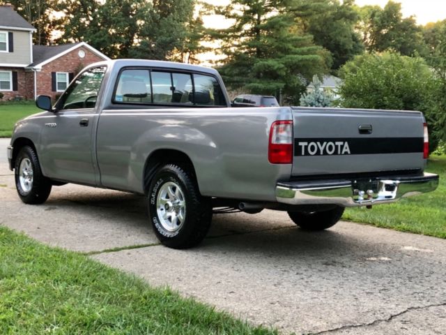 1993 Toyota T100 - photo 2