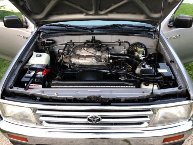 1993 Toyota T100 - photo 8