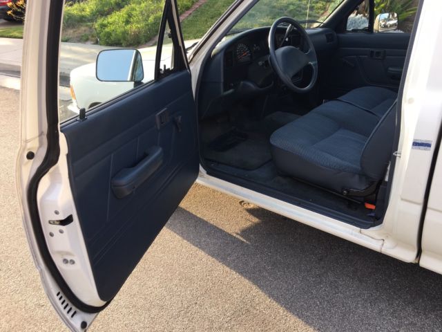 1993 Toyota Tacoma - photo 9