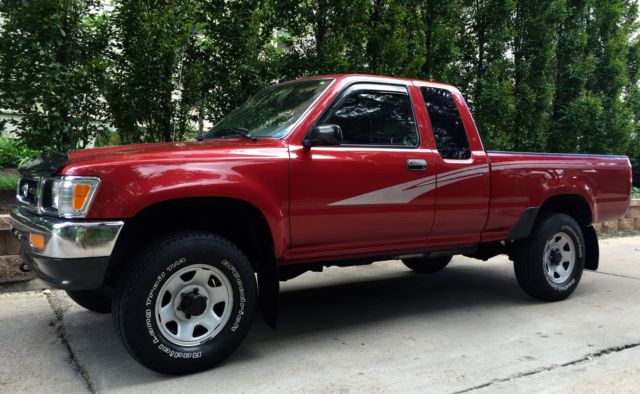 1993 Toyota Tacoma SR5 4x4 Extended Cab "Two Owner" Unbelievably Clean 1993 Toyota Tacoma Pickup