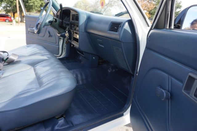 1993 Toyota Pickup BASE - photo 8