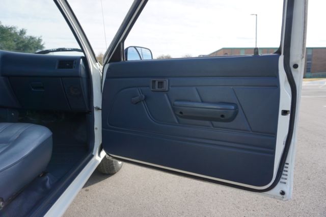 1993 Toyota Pickup BASE - photo 9