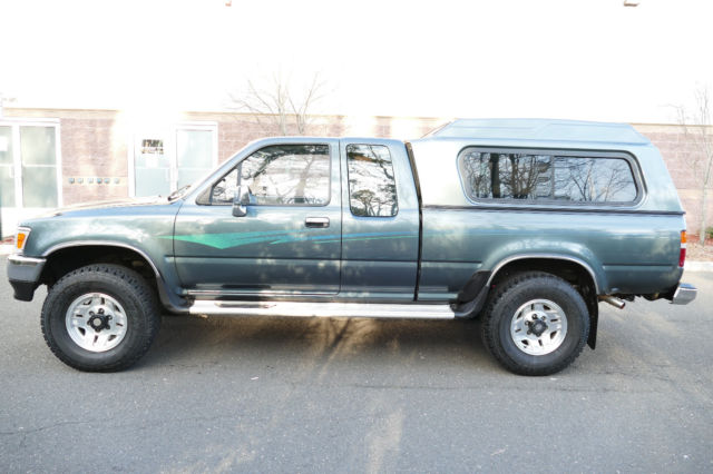 1993 Toyota Tacoma TOYOTA PICKUP SR5 4X4 - photo 4