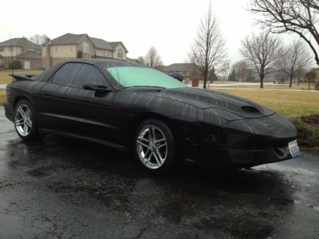 1993 Trans Am Black, 540 hp. Beautiful car needs some engine repair 1993 Pontiac Trans Am
