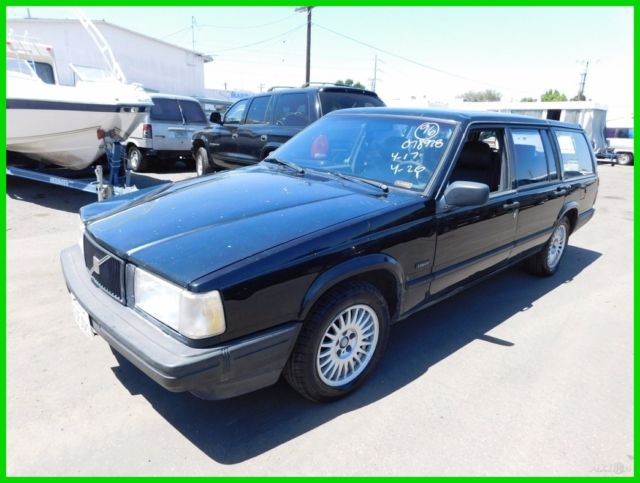 1993 Used 2.3L I4 8V Automatic Wagon 1993 Volvo 940