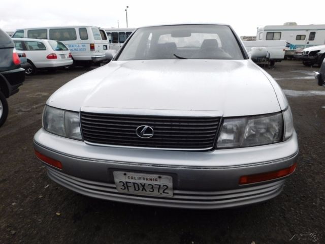 1993 Lexus LS - photo 2
