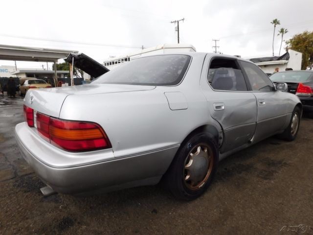 1993 Lexus LS - photo 3