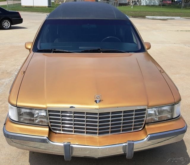 1993 Cadillac Fleetwood - photo 2