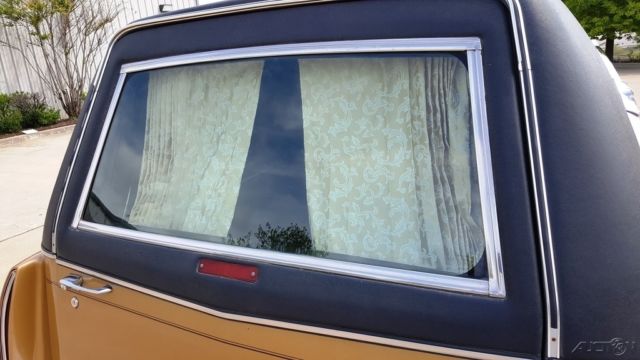 1993 Cadillac Fleetwood - photo 7