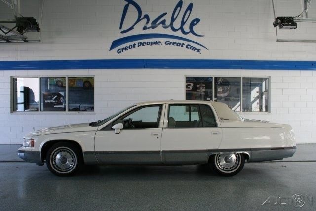1993 Cadillac Fleetwood - photo 2