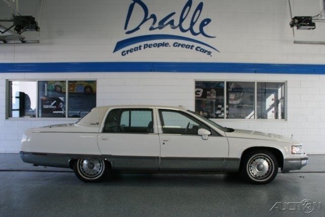 1993 Cadillac Fleetwood - photo 3