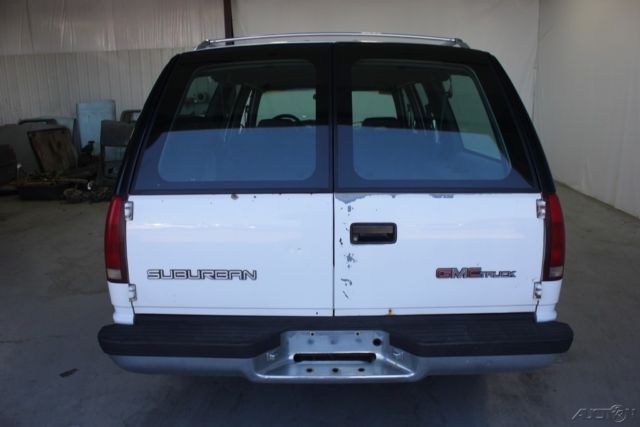 1993 GMC Suburban - photo 3