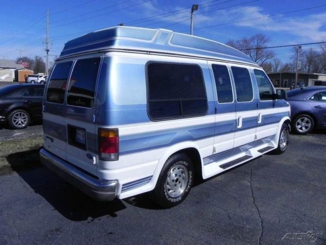 1993 Ford E-Series Van - photo 8