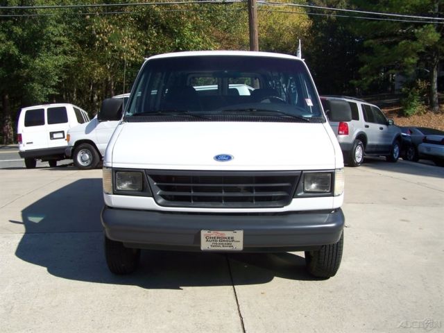 1993 Ford E-Series Van - photo 9