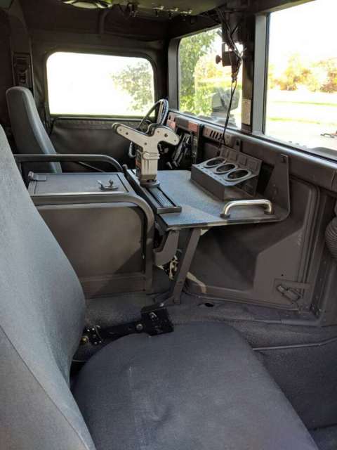 1993 Hummer H1 - photo 2