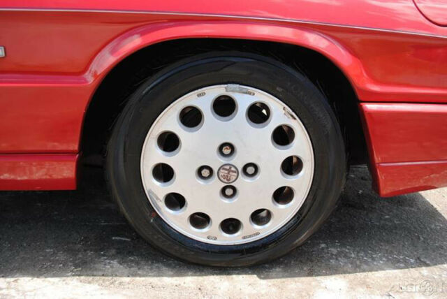 1993 Alfa Romeo Spider Veloce 2dr Convertible 3A - photo 9