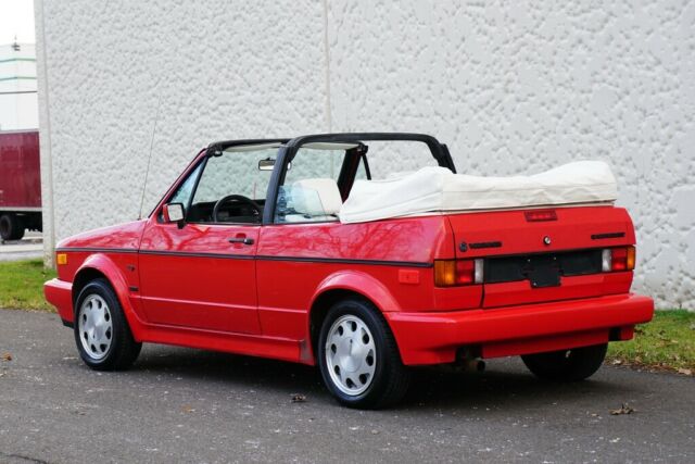 1993 Volkswagen Cabriolet Collectors Edition ONLY 49K MILES KARMANN - photo 2