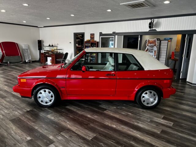 1993 Volkswagen Cabrio - photo 13